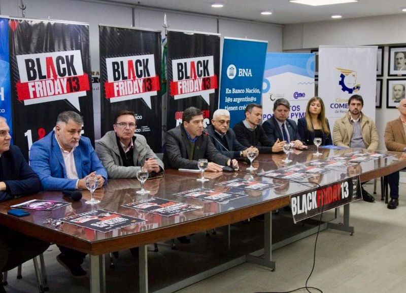 El Gobierno provincial acompañó la presentación del “Black Friday”para el Gran Resistencia