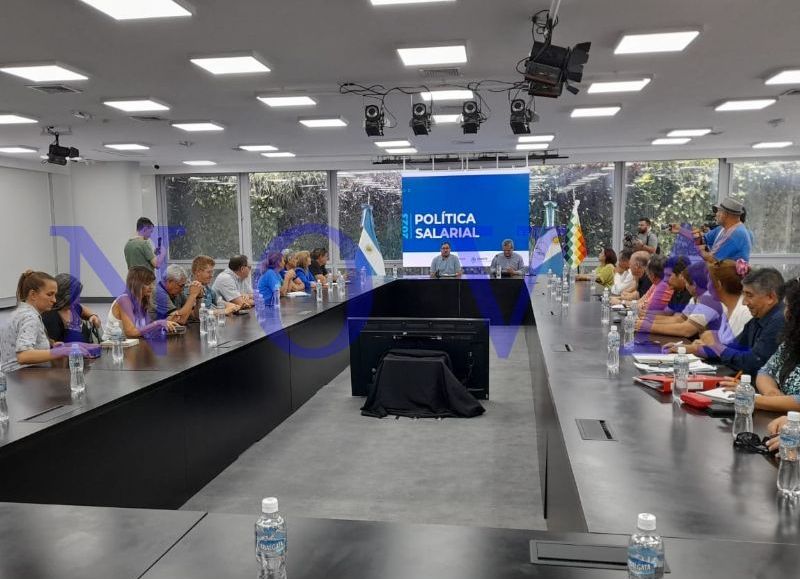 El Frente Gremial Docente rechazó la primera propuesta salarial "por pobre e insuficiente"
