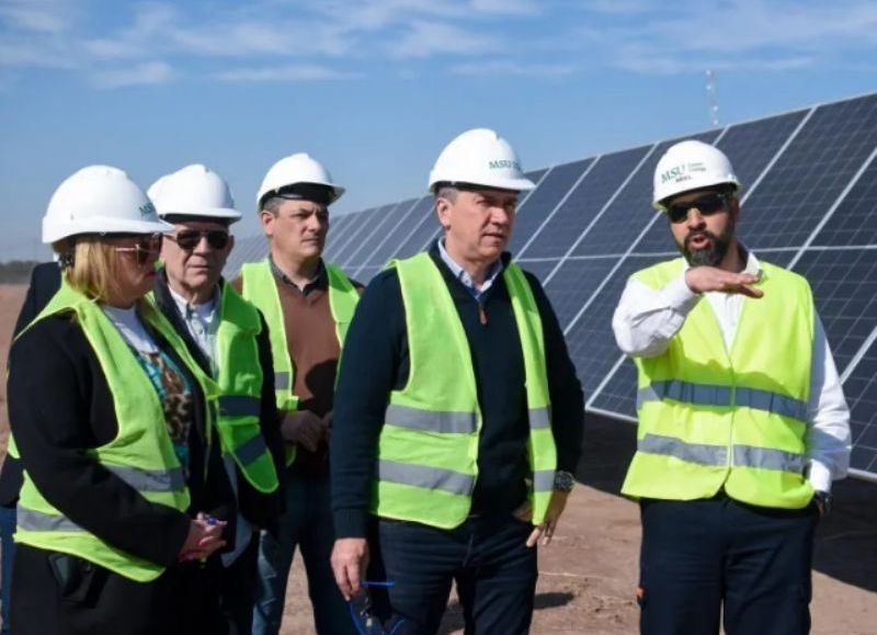 El Gobierno provincial constató el avance del parque solar de Pampa del Infierno