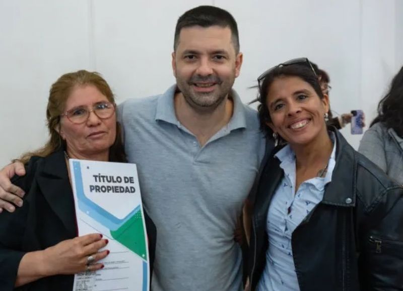 El municipio de Sáenz Peña concretó una nueva entrega de títulos de propiedad