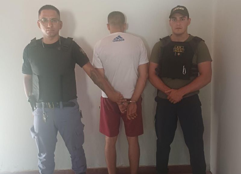 Laguna Limpia: detuvieron a un hombre tras irrumpir en la casa de su expareja y agredir a varias personas