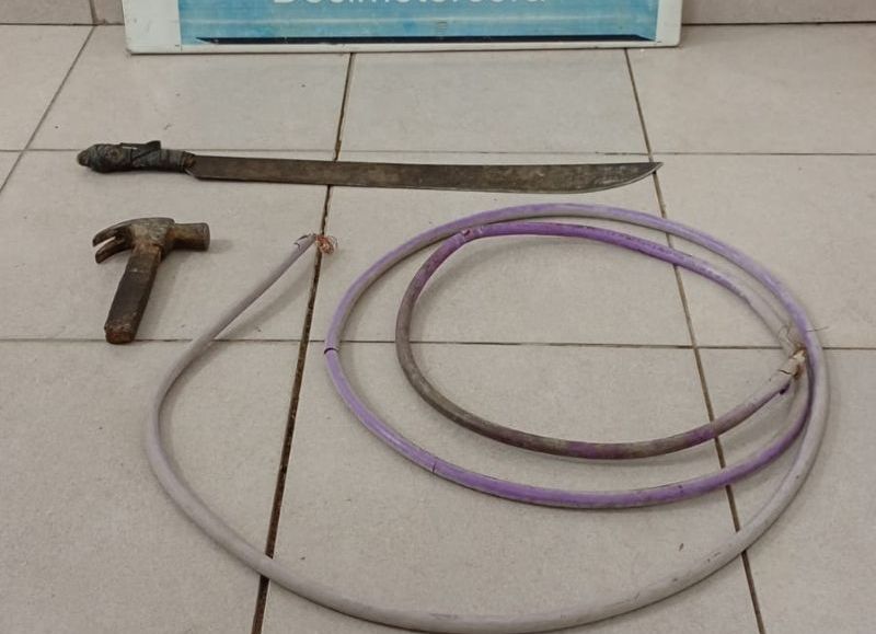 Resistencia: intentó sustraer cables del tendido eléctrico y fue detenido