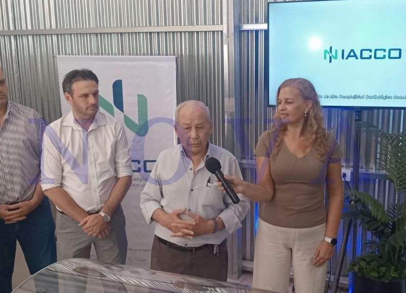 Presentaron los trabajos en el Instituto de Alta Complejidad Cardiológico Oncológico en Fontana