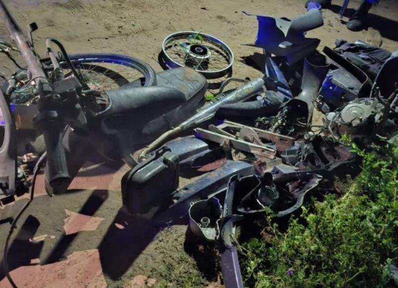 Sorprendieron a dos sujetos desarmando motos en Resistencia, pero uno se dio a la fuga