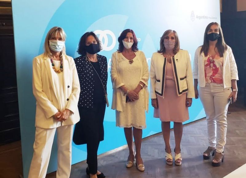 Veiravé participó del lanzamiento del Consejo Económico y Social a nivel nacional